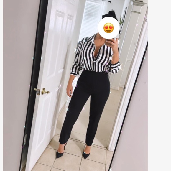 Vertical Stripes Black and White Collar Shirt Button Down - Picture 15 of 16